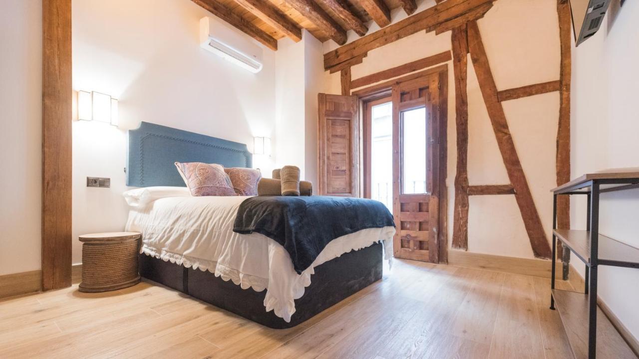 Apartamentos Boutique Pinocho توليدو المظهر الخارجي الصورة