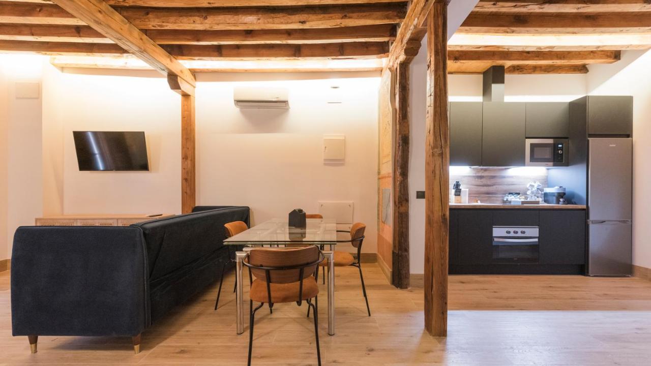 Apartamentos Boutique Pinocho توليدو المظهر الخارجي الصورة