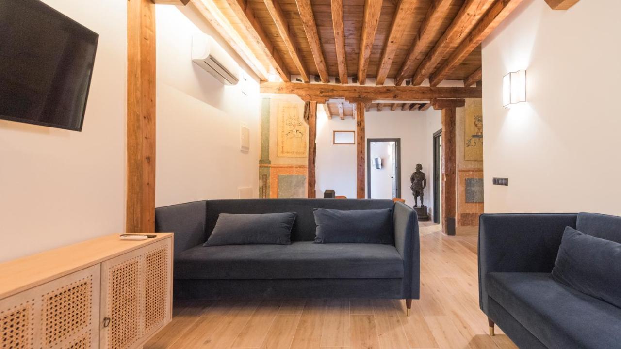 Apartamentos Boutique Pinocho توليدو المظهر الخارجي الصورة