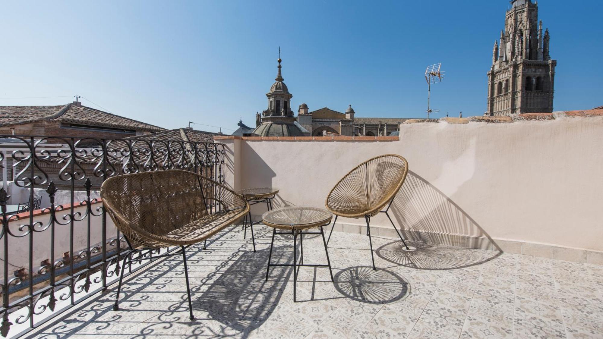 Apartamentos Boutique Pinocho توليدو المظهر الخارجي الصورة